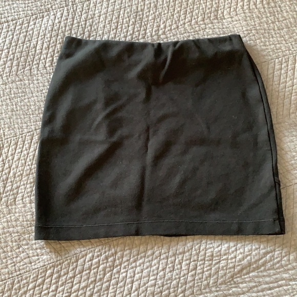 Lole skirt - Picture 2 of 2